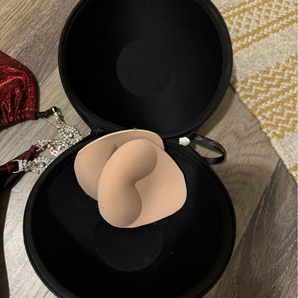 NPC/IFBB Dark Red Toxic Angelz Competition Suit - Picture 4 of 6